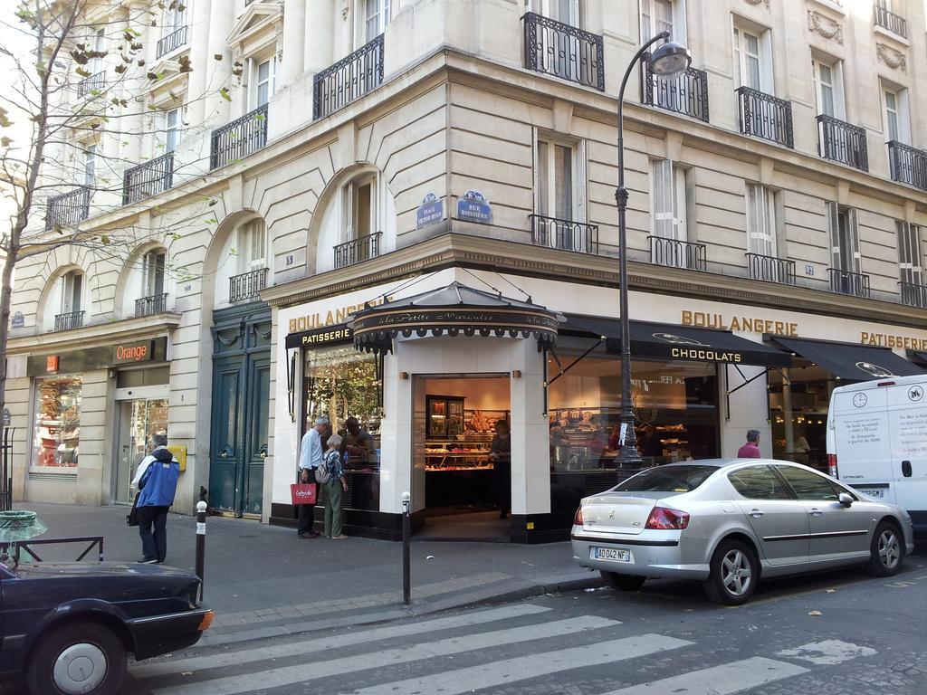 Appartamento Place Victor Hugo Parigi